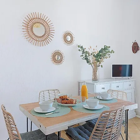 Foncillon By Interhome * Royan