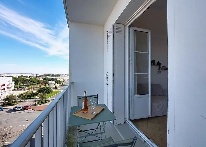 Foncillon By Interhome * Royan